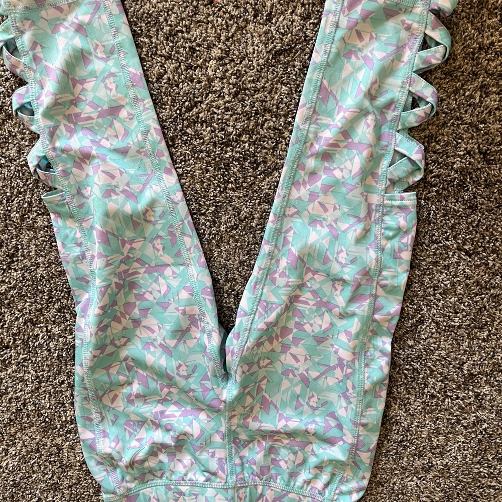 Girls capris